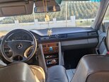 Mercedes 230 E-4