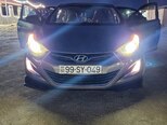 Hyundai Elantra-1