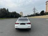 Mercedes E 300 e-12