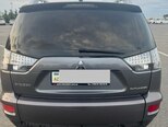 Mitsubishi Outlander-9