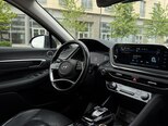 Hyundai Sonata-12