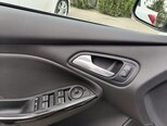 Ford Focus-6