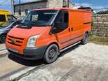 Ford Transit-5