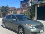 Nissan Altima-4