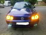 Volkswagen Golf-1