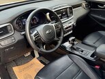 Kia Sorento-11
