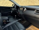 Kia Sorento-12