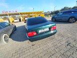 Mercedes E 240-13