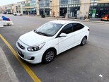 Hyundai Accent-4