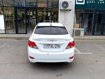 Hyundai Accent-2