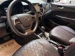 Hyundai Accent-6