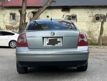 Volkswagen Passat-2