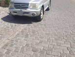 Mitsubishi Pajero io-6