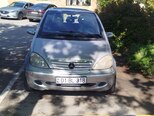 Mercedes A 190-1