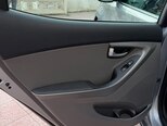 Hyundai Elantra-11