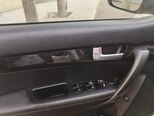 Kia Sorento-16