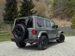 Jeep Wrangler-10