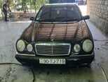 Mercedes E 280-1
