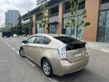 Toyota Prius-3