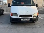 Ford Transit-1