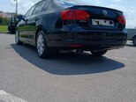 Volkswagen Jetta-12