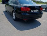 Volkswagen Jetta-13