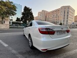 Toyota Camry-7