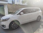 Kia Carnival-8