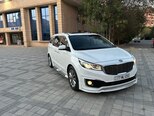 Kia Carnival-2