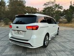 Kia Carnival-10