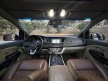 Kia Carnival-17