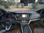 Kia Carnival-14