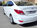 Hyundai Accent-3
