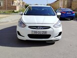 Hyundai Accent-1