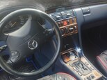 Mercedes E 240-9