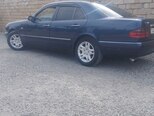 Mercedes E 240-10