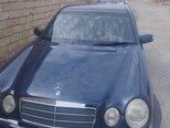 Mercedes E 240-5