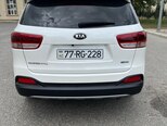 Kia Sorento-4