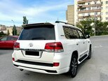 Toyota Land Cruiser-3