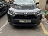 Toyota RAV4-1