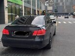 Mercedes E 220-3