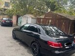 Mercedes E 220-5