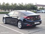 Hyundai Elantra-2
