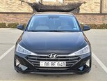 Hyundai Elantra-1