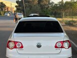 Volkswagen Passat-5