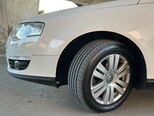 Volkswagen Passat-8