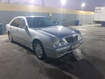 Mercedes E 220-4