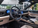 Porsche Macan 4-12