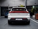 Porsche Macan 4-6