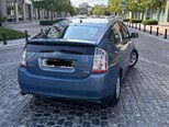 Toyota Prius-4